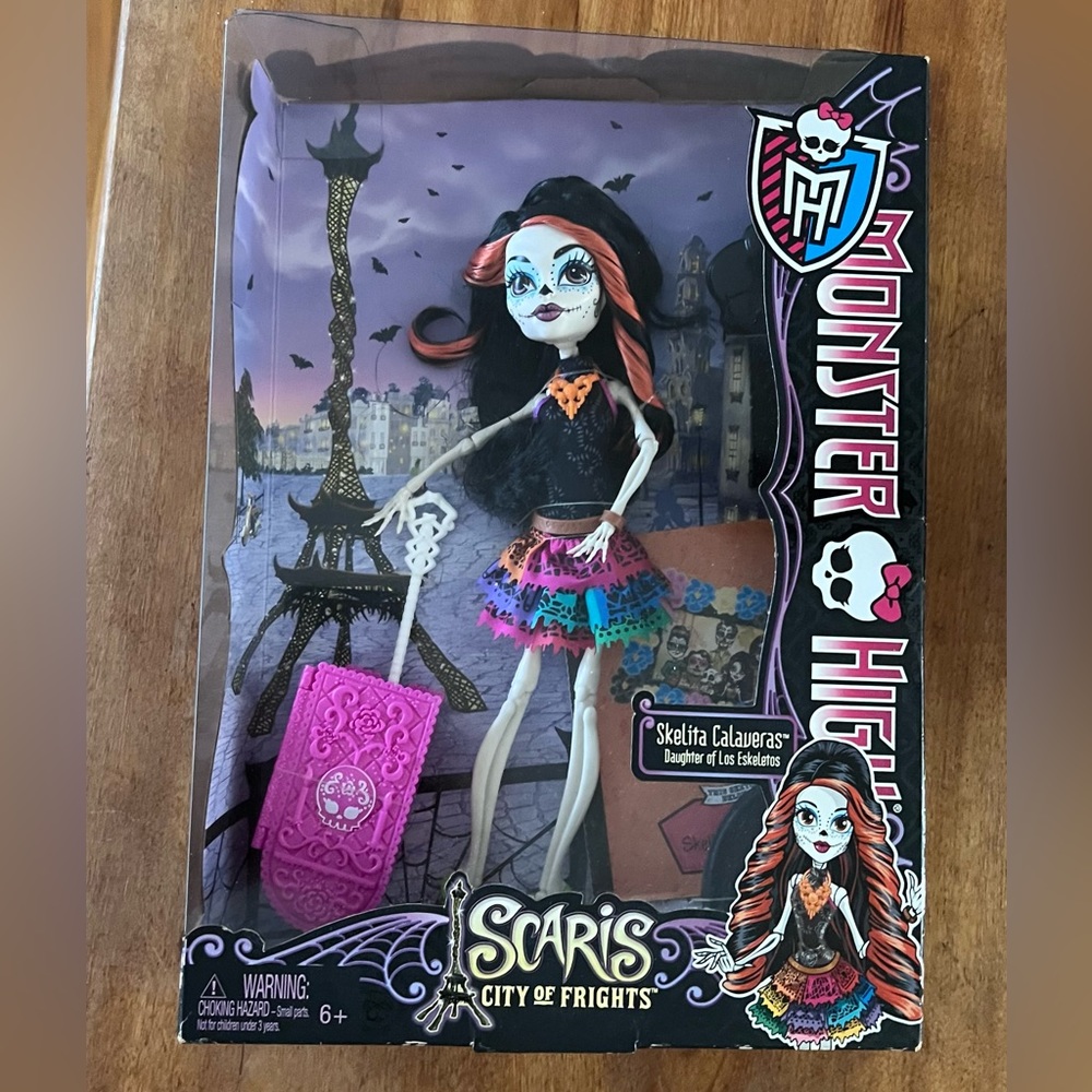 Monster High Scaris Skelita Calaveras Doll